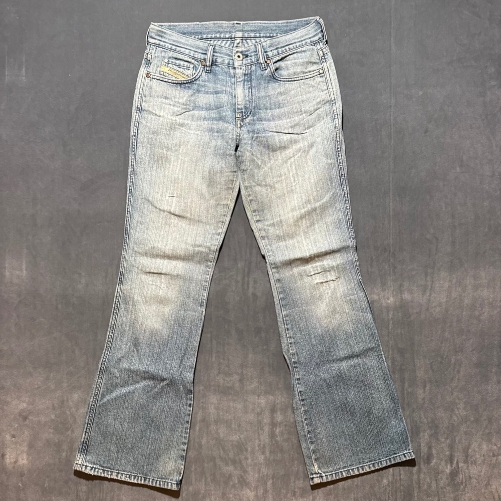 Vintage Diesel Jeans Women 29 Light Blue Bootcut Baggy Distressed Low Rise Y2k